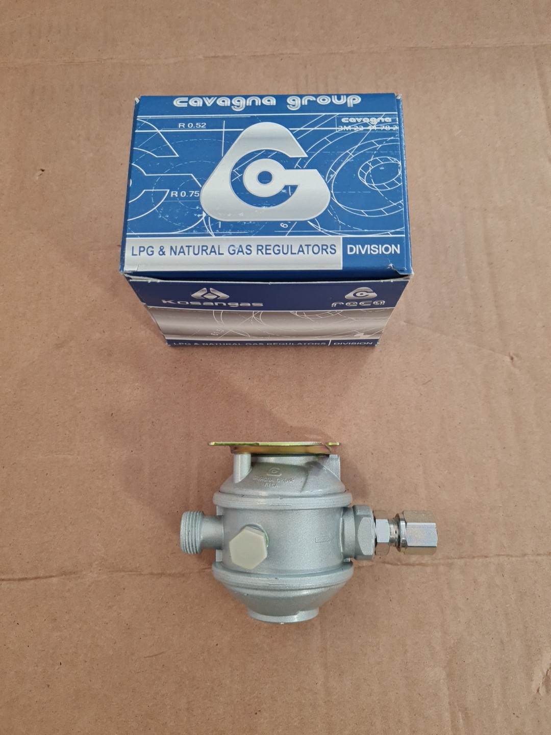 Cavagna 424 RV Camper van Gas Bulkhead Regulator EN1949 30mbar 8mm - Image 3
