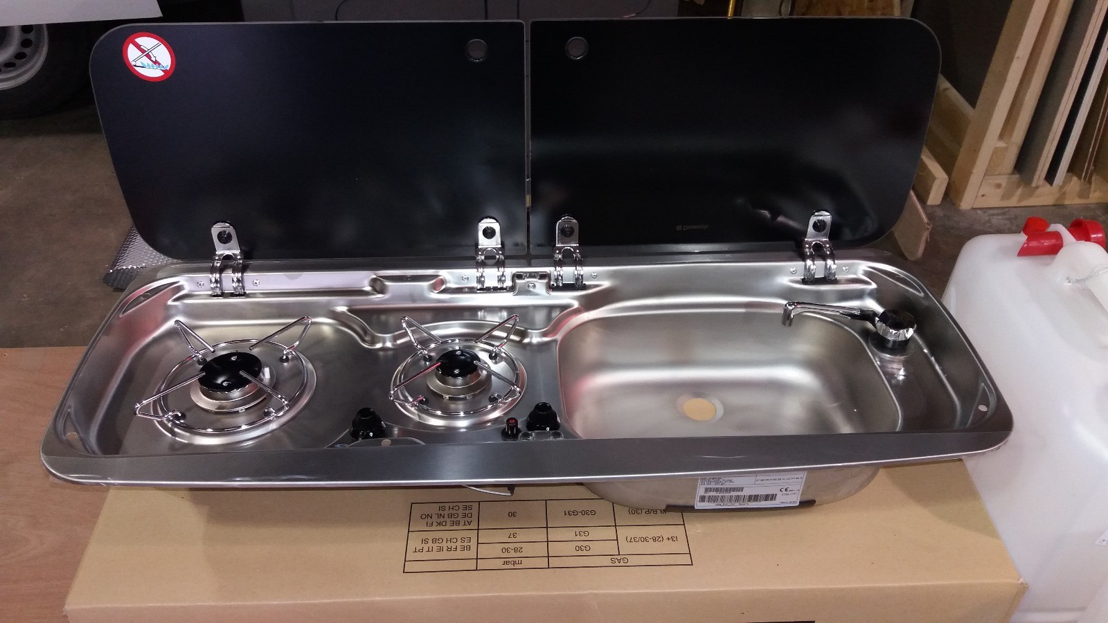 Smev Dometic 9222 Campervan sink & hob combi unit with cold tap & Template RH